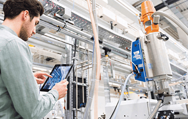 Apply Smart Technologies to your Business with SAP Leonardo